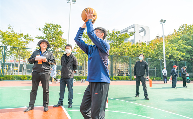 全民運動會 黃發(fā)展風(fēng)采(圖3) 全民運動會 黃發(fā)展風(fēng)采(圖3)