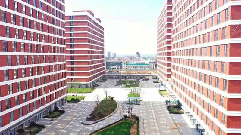 對(duì)外經(jīng)貿(mào)大學(xué)國(guó)際校區(qū)一期啟動(dòng)區(qū)全面完工(圖2) 對(duì)外經(jīng)貿(mào)大學(xué)國(guó)際校區(qū)一期啟動(dòng)區(qū)全面完工(圖2)