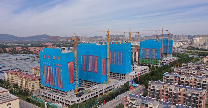 總戶數(shù)543戶！新區(qū)在建體量最大的集中式人才住房項目封頂